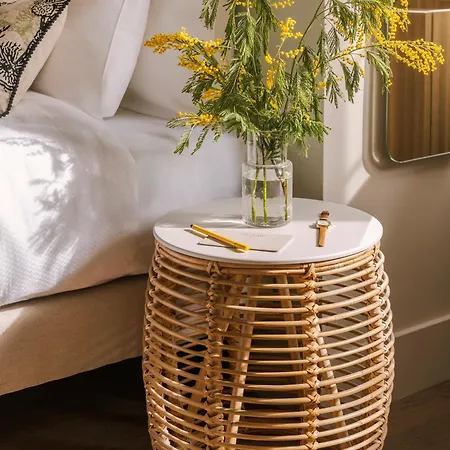 Hotel Yelo Mozart Powered By Sonder 4*