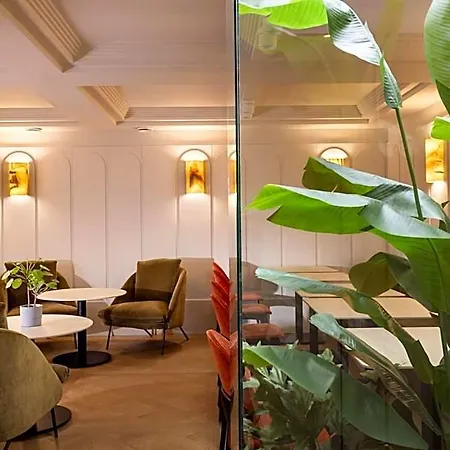 Crisol Mozart Hotell Nice