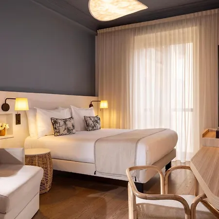 Hotel Crisol Mozart 4*