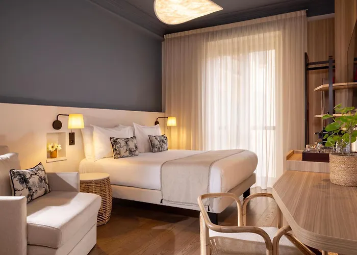 Hotel Crisol Mozart 4*