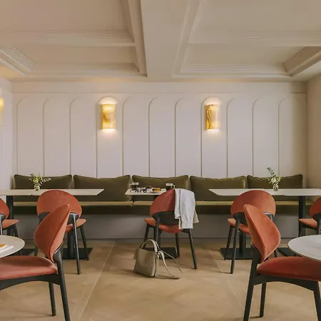 Yelo Mozart Les Musiciens, Sonder By Marriott Bonvoy